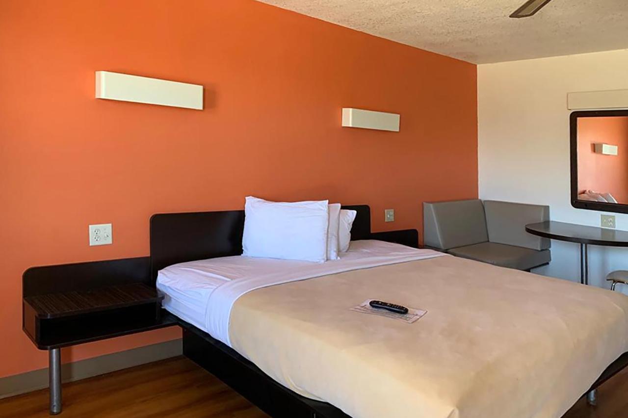 Motel 6 Cameron Mo Exterior photo